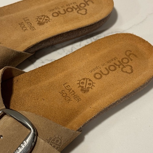 Yokono Tan Suede Buckle Sandals - Picture 4 of 9